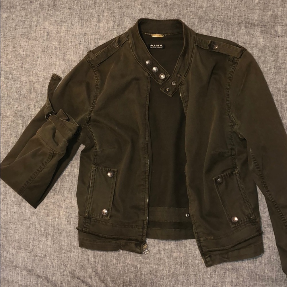💚Olive Allen Schwartz’s jacket 💚
